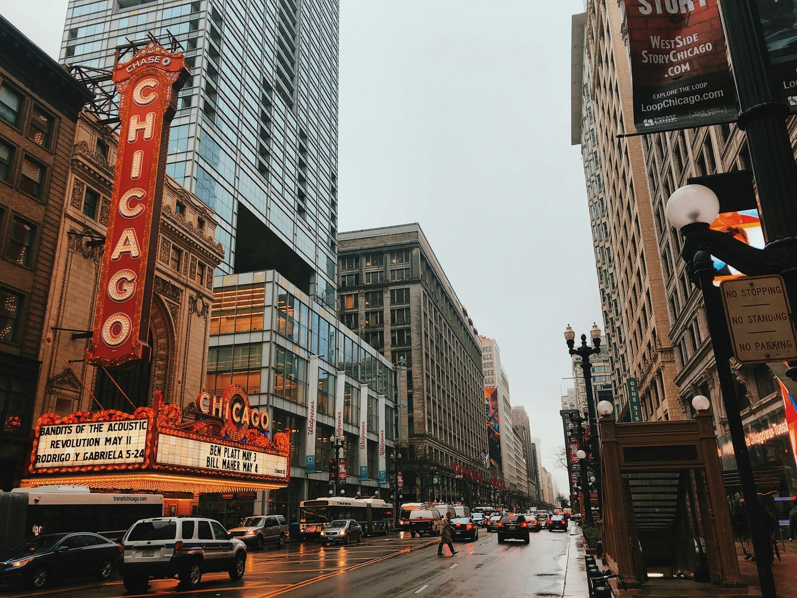 Best Day Trips in Illinois: State Parks, Small Towns & Iconic Landmarks