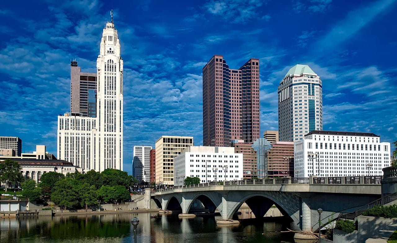 Best Day Trips in Ohio: Waterfalls, Small Towns & Hidden Gems