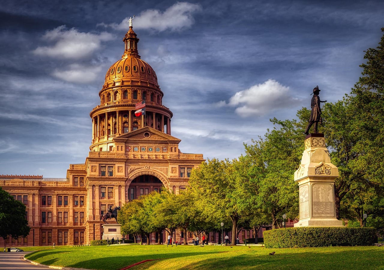 Best Day Trips in Texas: Hill Country, Beaches & Hidden Gems