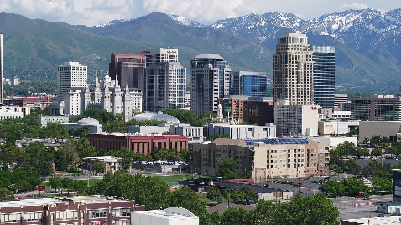 Best Day Trips in Utah: National Parks, Red Rocks & Hidden Gems