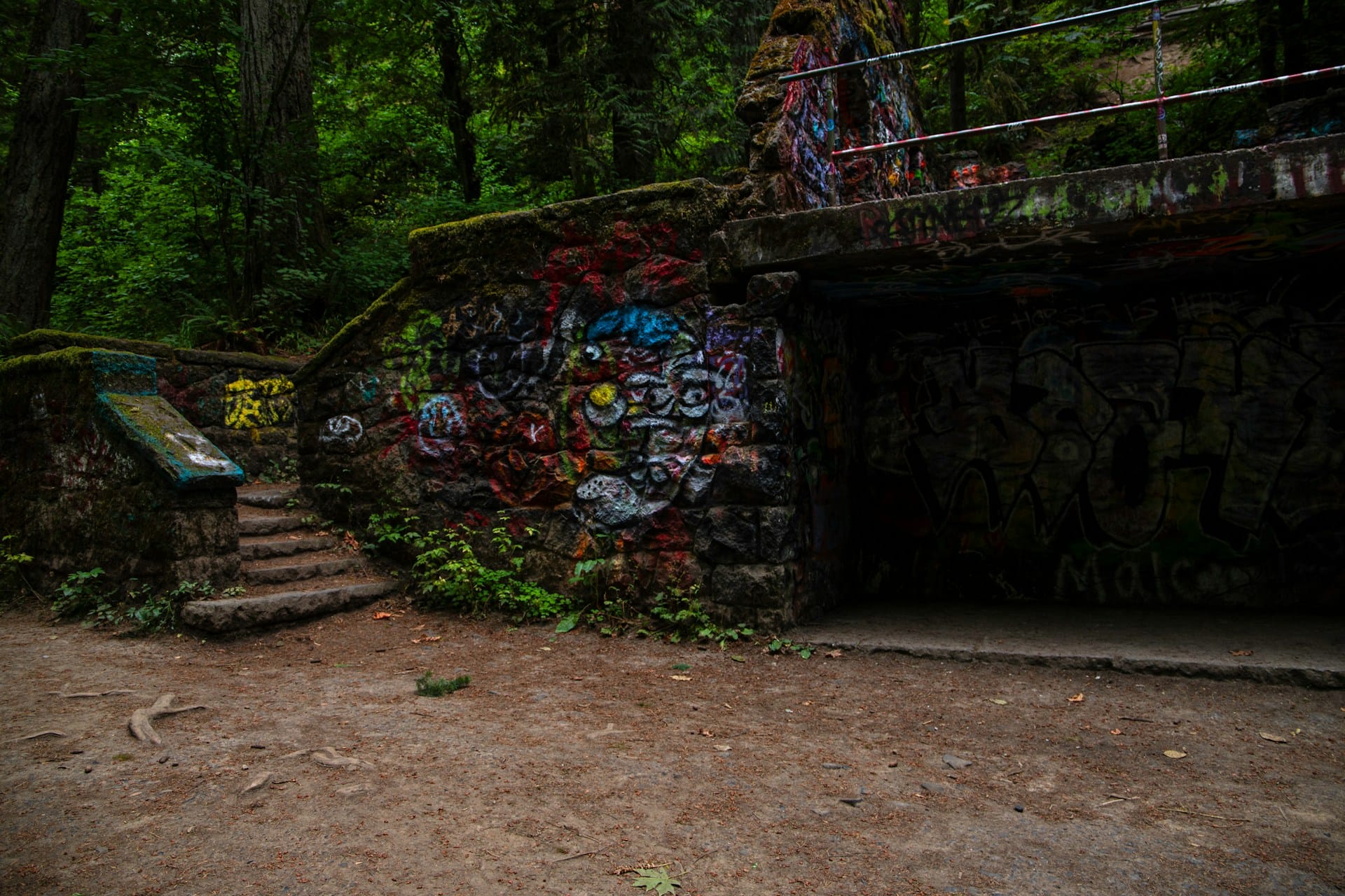 15 Haunted Places in Oregon With Stories That Still Linger